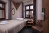 hotel_img